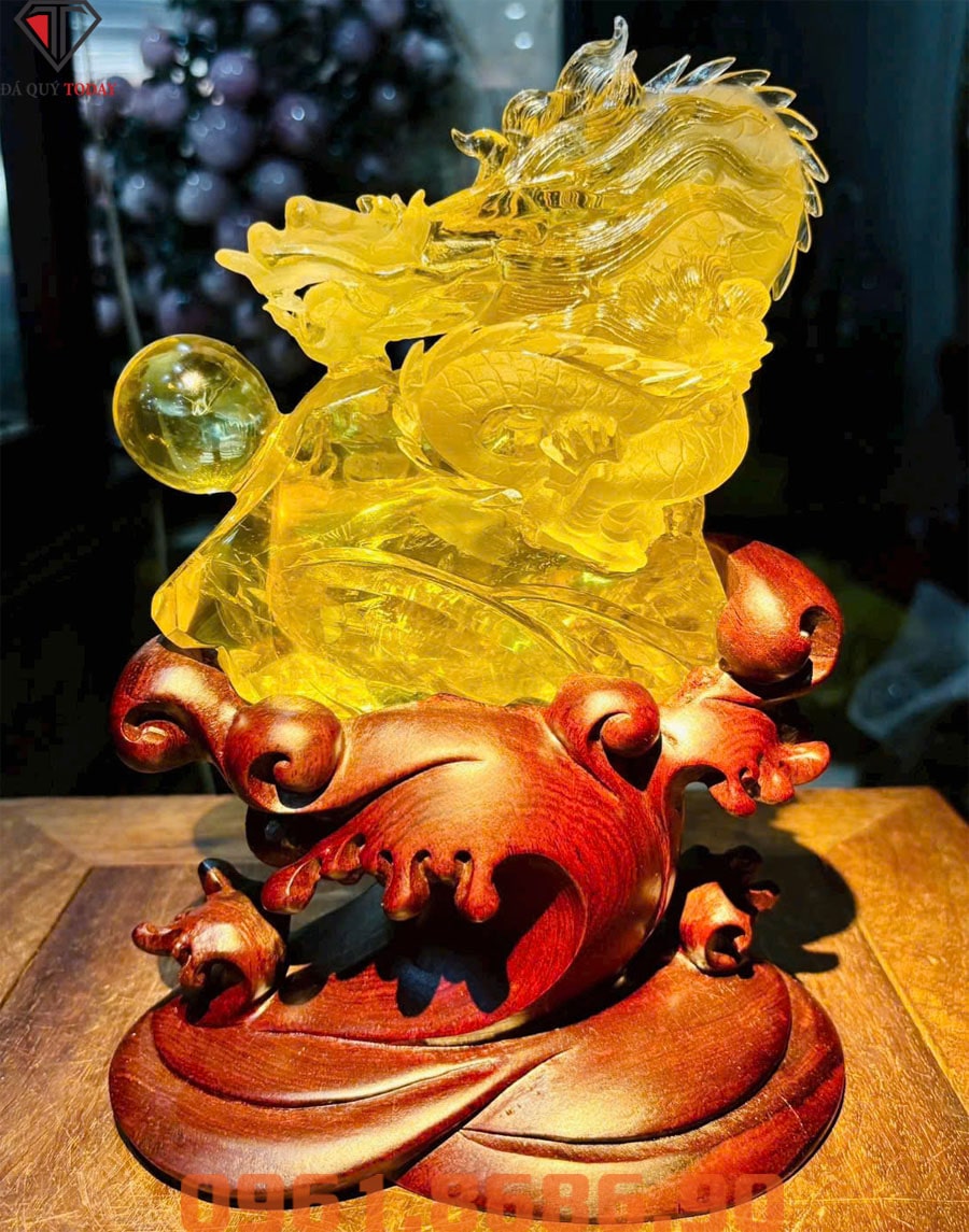 Tượng rồng nhất long chầu ngọc thạch anh vàng